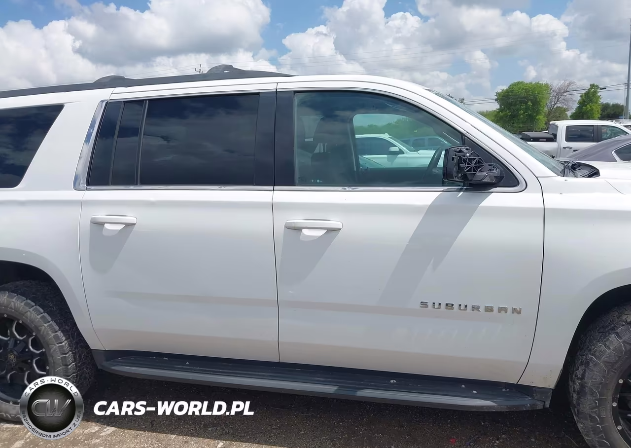 2018 Chevrolet Suburban Ls VIN:1GNSCGECXJR176196 - 14