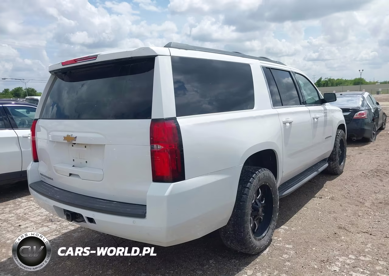 2018 Chevrolet Suburban Ls VIN:1GNSCGECXJR176196 - 4