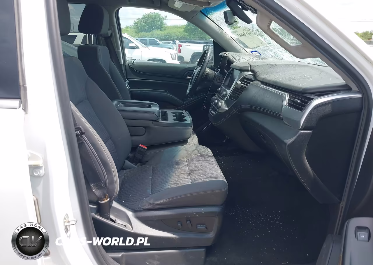 2018 Chevrolet Suburban Ls VIN:1GNSCGECXJR176196 - 5