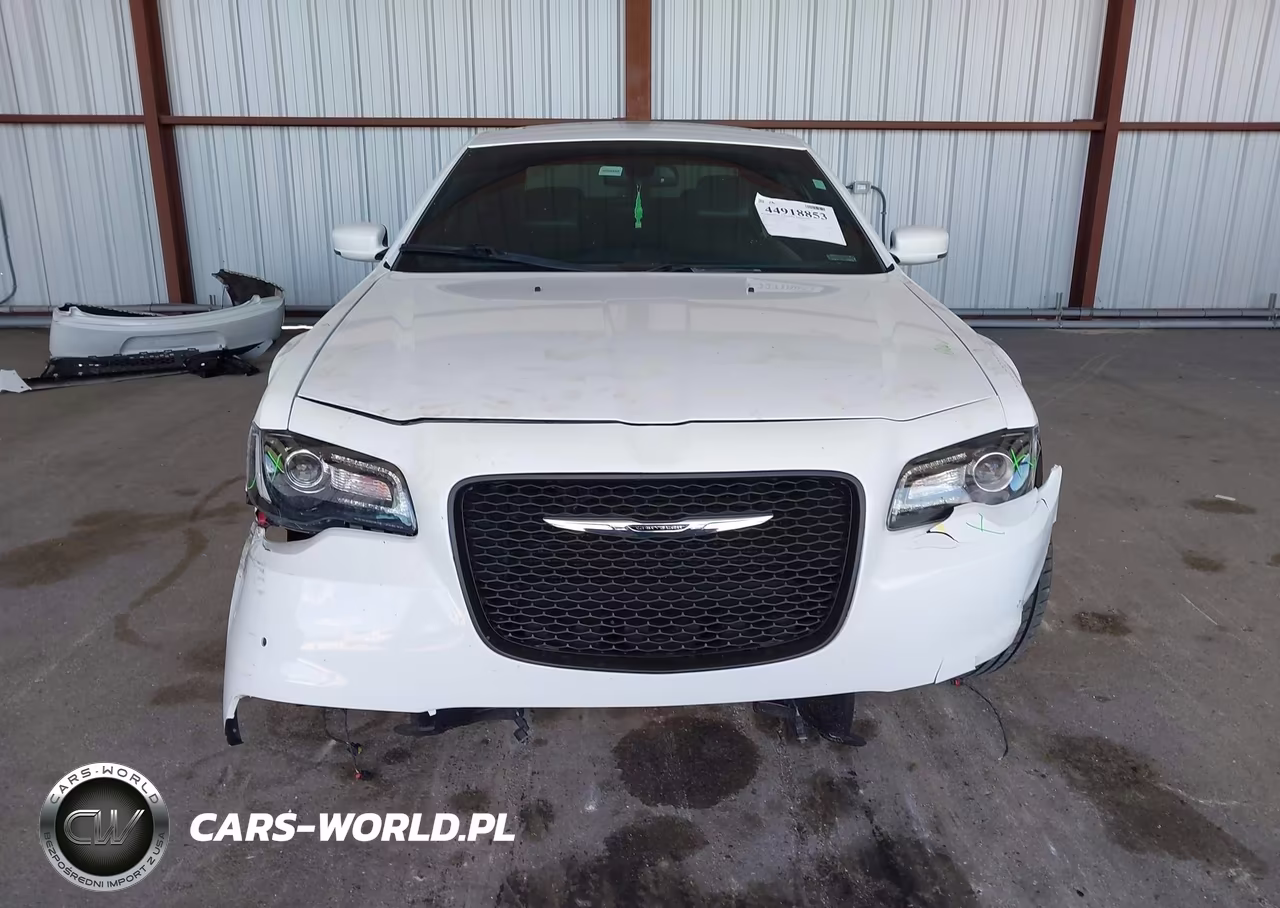 2016 Chrysler 300 300S VIN:2C3CCAGG4GH136364 - 13