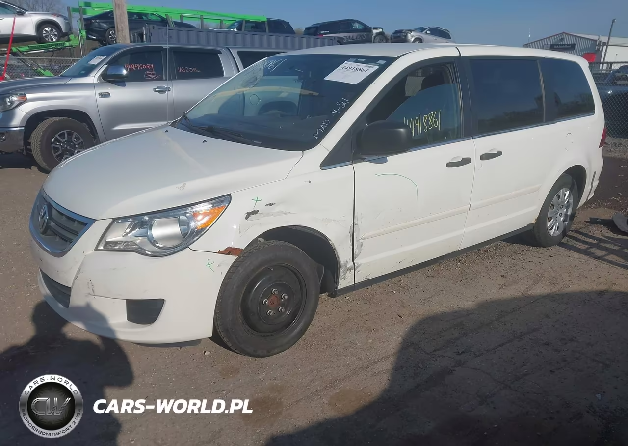 2010 Volkswagen Routan S VIN:2V4RW4D14AR163652 - 2