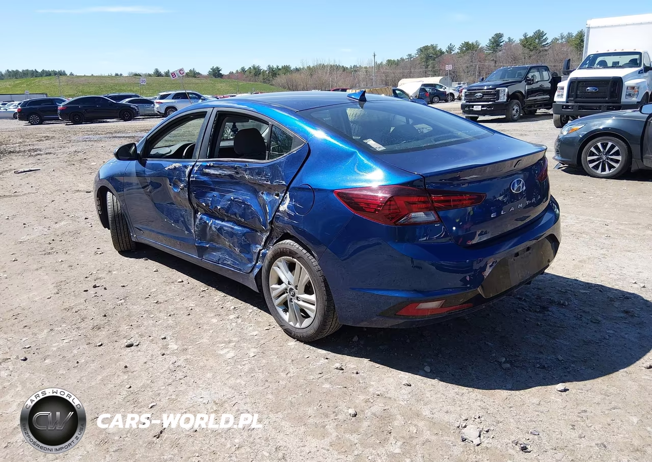 2020 Hyundai Elantra Sel VIN:5NPD84LF4LH572634 - 3