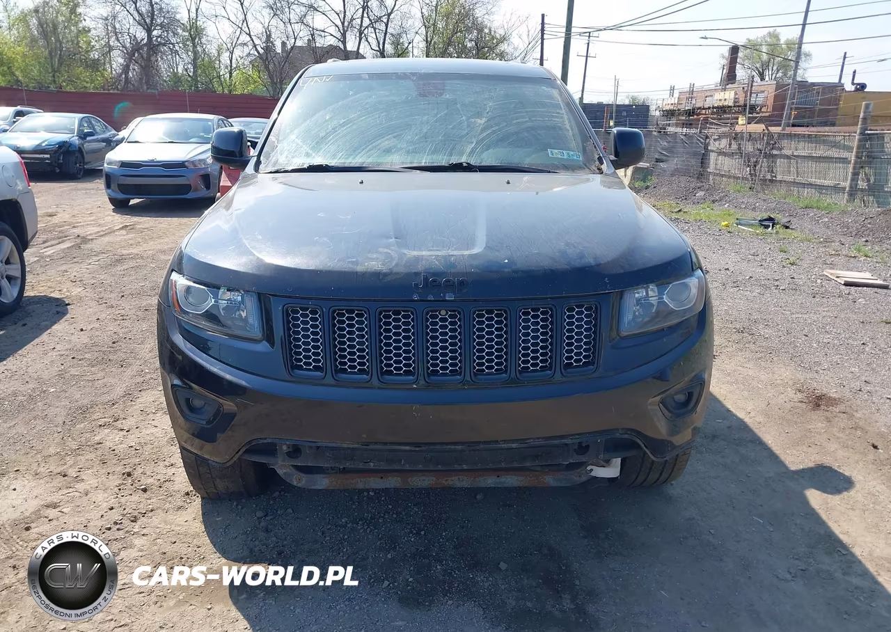 2015 Jeep Grand Cherokee Altitude VIN:1C4RJFAG8FC742494 - 12