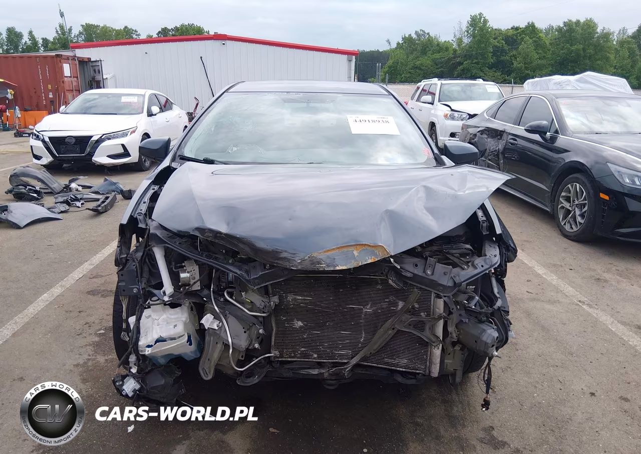 2016 Toyota Corolla Le VIN:5YFBURHE4GP565448 - 13