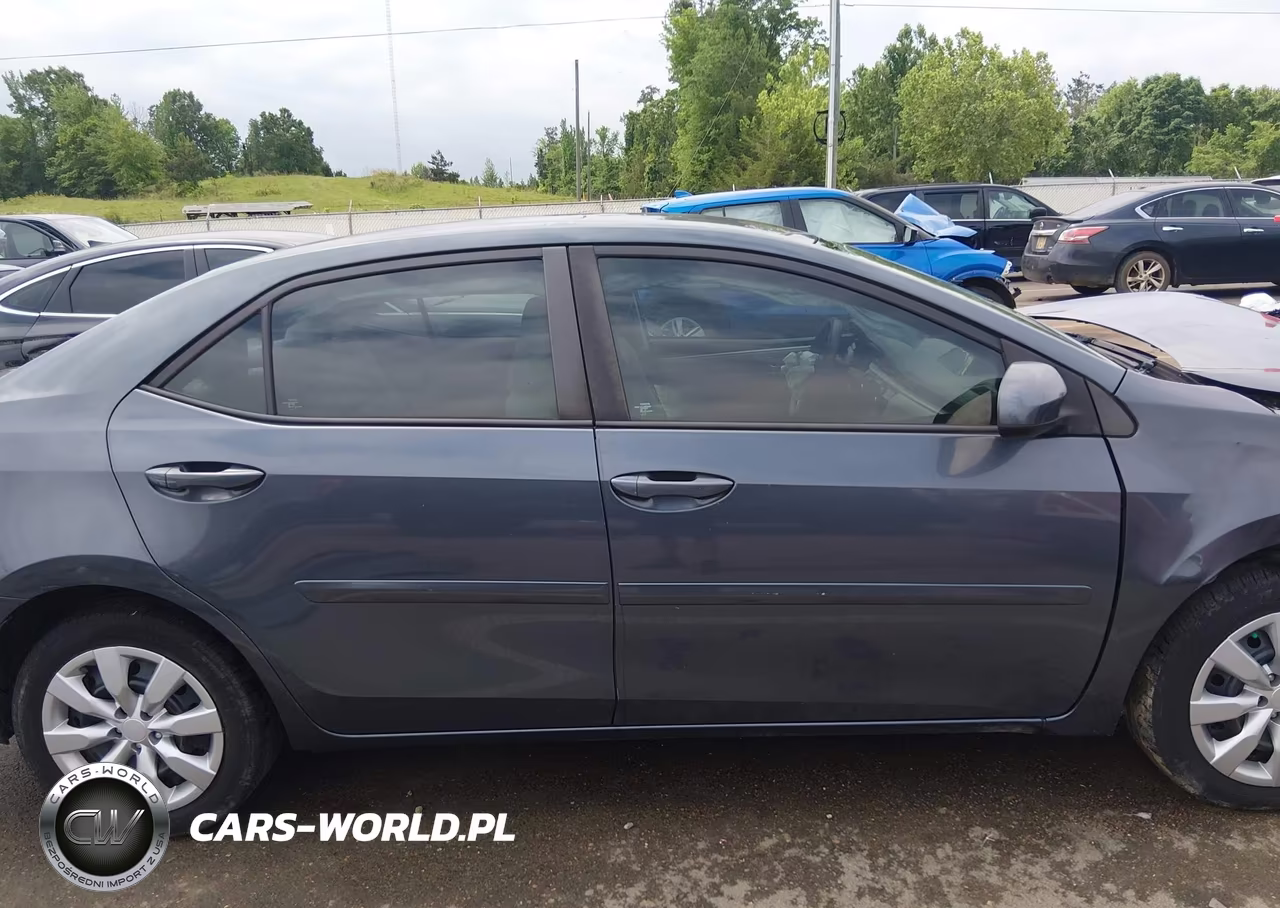 2016 Toyota Corolla Le VIN:5YFBURHE4GP565448 - 14