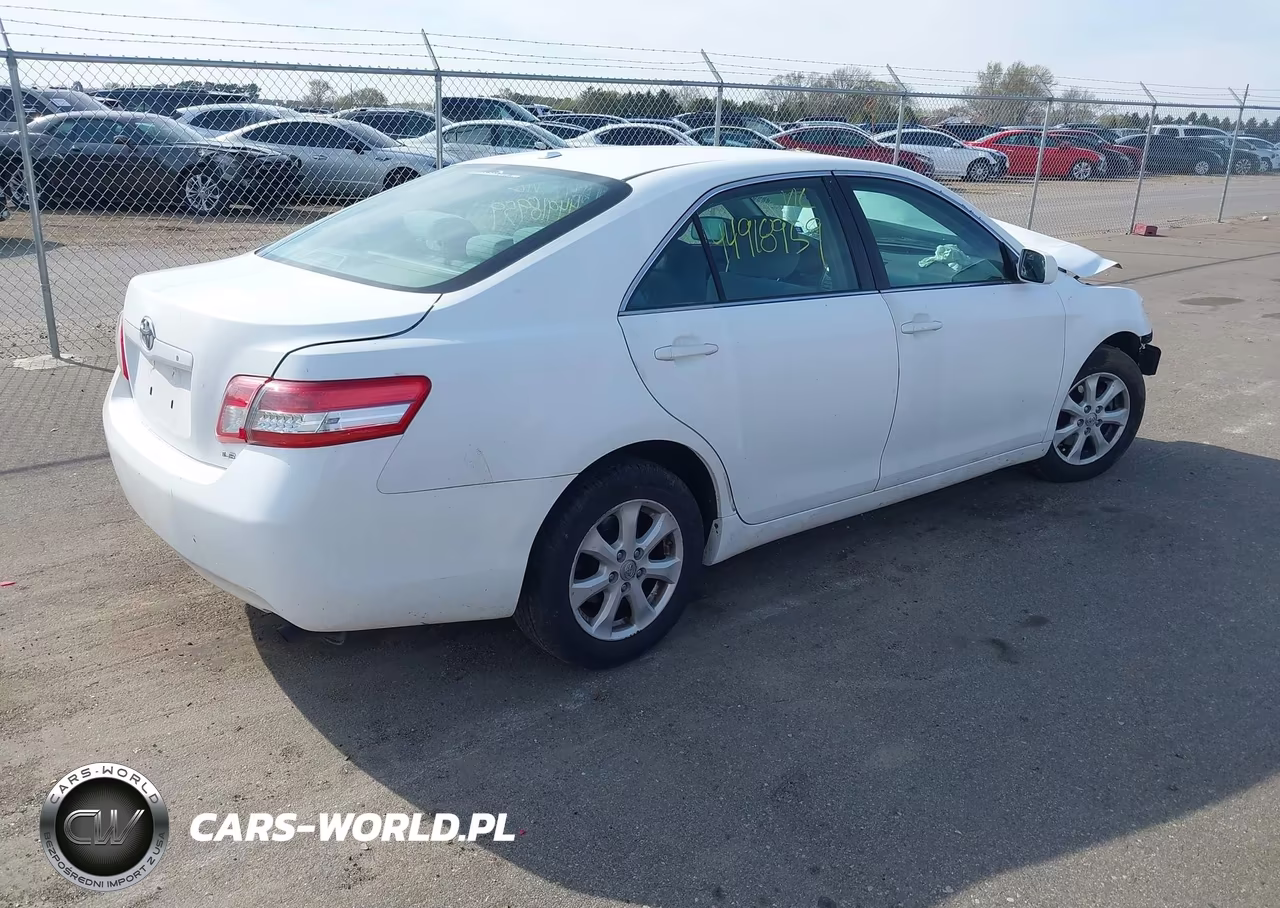 2011 Toyota Camry Le VIN:4T4BF3EK2BR089571 - 4