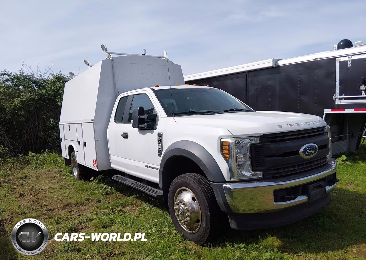 2019 Ford F-450 Chassis Xl
