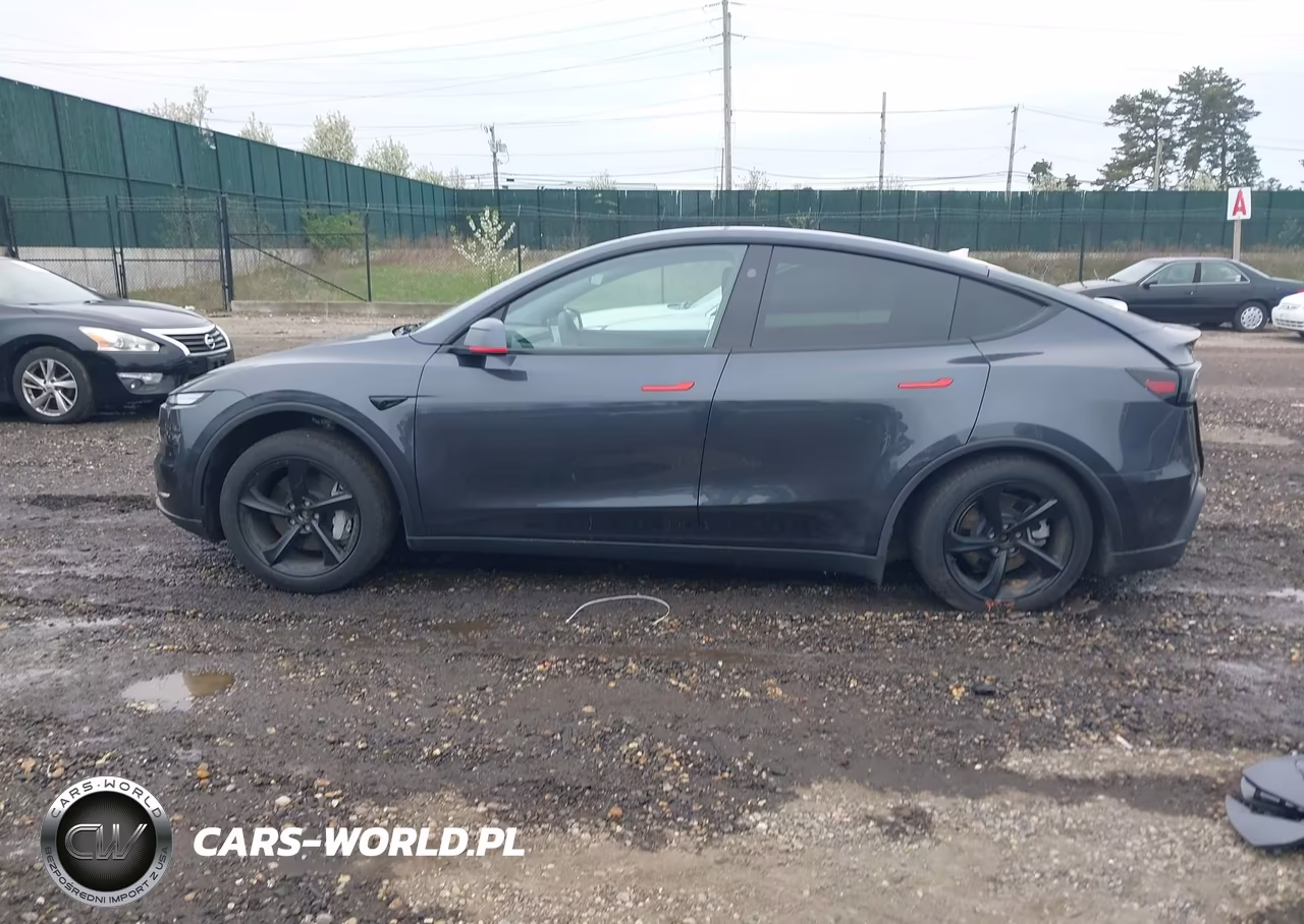 2026 Tesla Model Y All-Wheel Drive-Long Range Launch Series-Premium All-Wheel Drive VIN:7SAYGDEE3TA386686 - 14