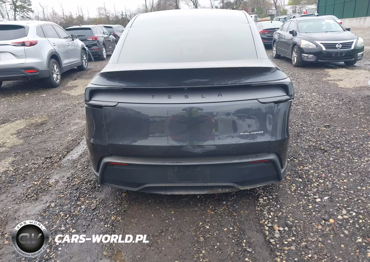 2026 Tesla Model Y All-Wheel Drive-Long Range Launch Series-Premium All-Wheel Drive VIN:7SAYGDEE3TA386686 - 16