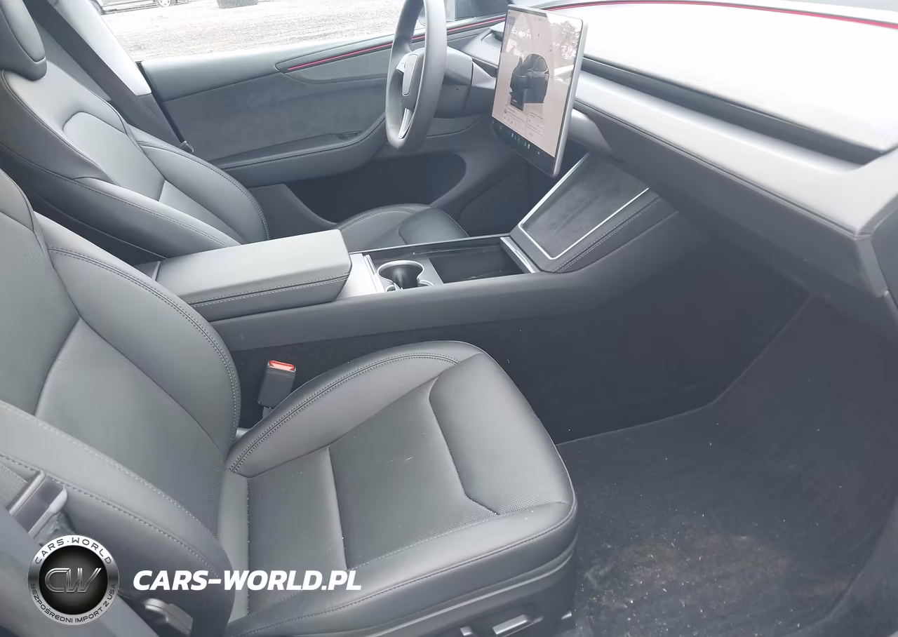 2026 Tesla Model Y All-Wheel Drive-Long Range Launch Series-Premium All-Wheel Drive VIN:7SAYGDEE3TA386686 - 5