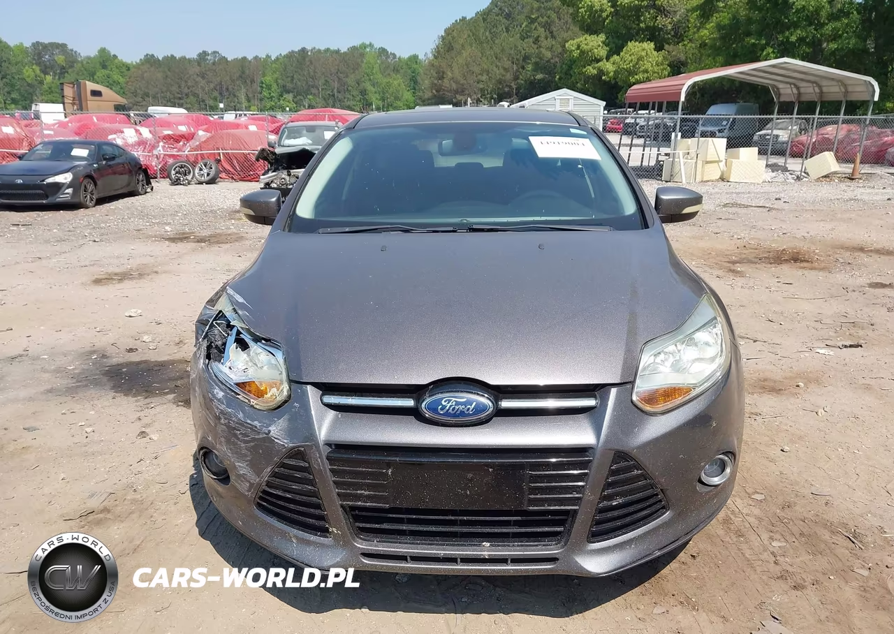 2012 Ford Focus Titanium VIN:1FAHP3N24CL276913 - 12