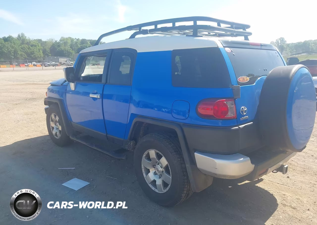 2008 Toyota Fj Cruiser VIN:JTEZU11F58K002908 - 3