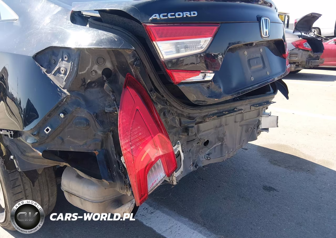 2019 Honda Accord Sport VIN:1HGCV1F36KA149985 - 15