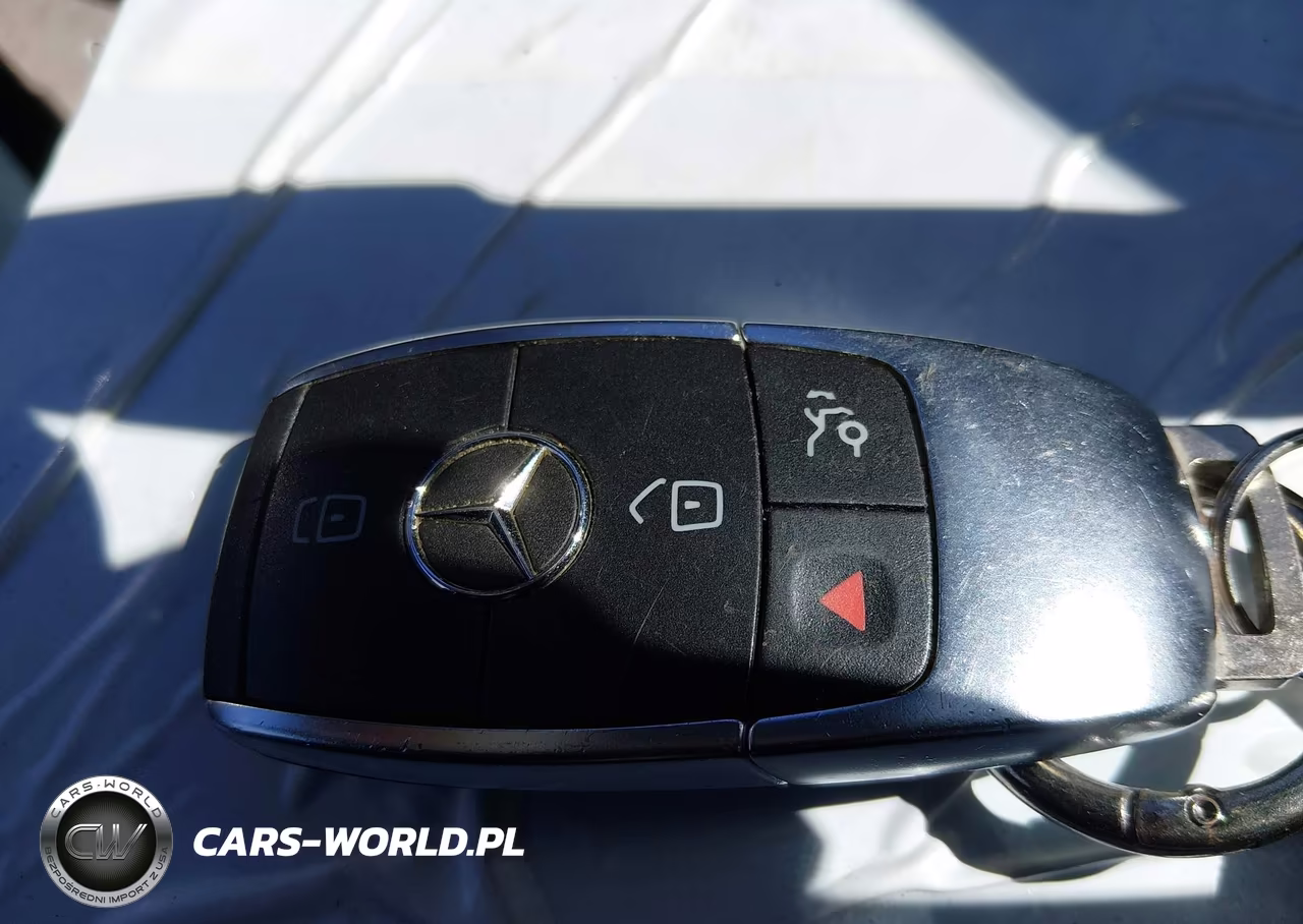 2021 Mercedes-Benz C 300 Sedan VIN:W1KWF8DB6MR613475 - 11