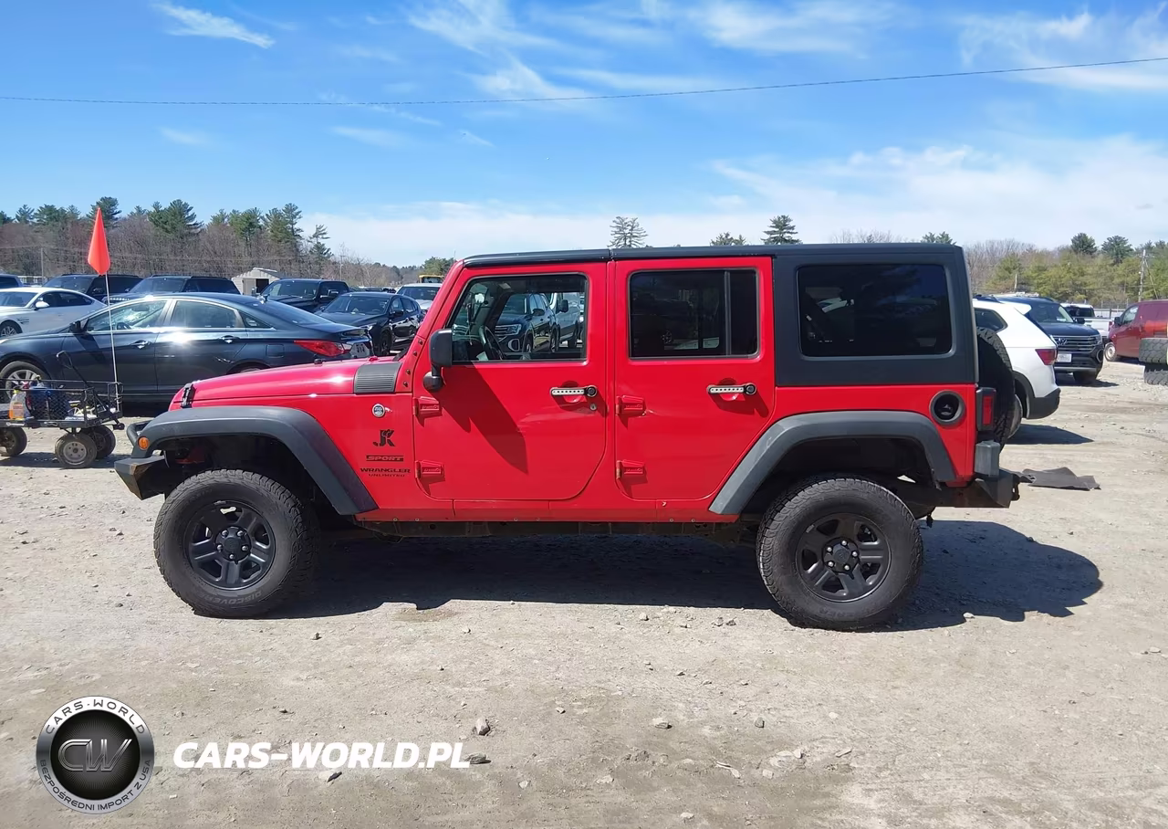 2016 Jeep Wrangler Unlimited Sport VIN:1C4BJWDG8GL190235 - 15