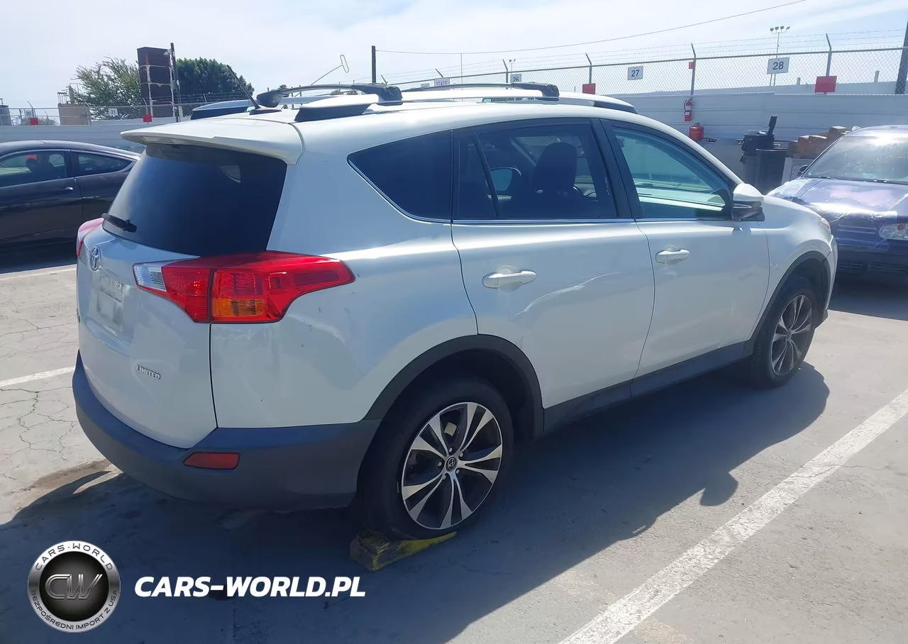 2015 Toyota Rav4 Limited VIN:2T3YFREV8FW206049 - 4