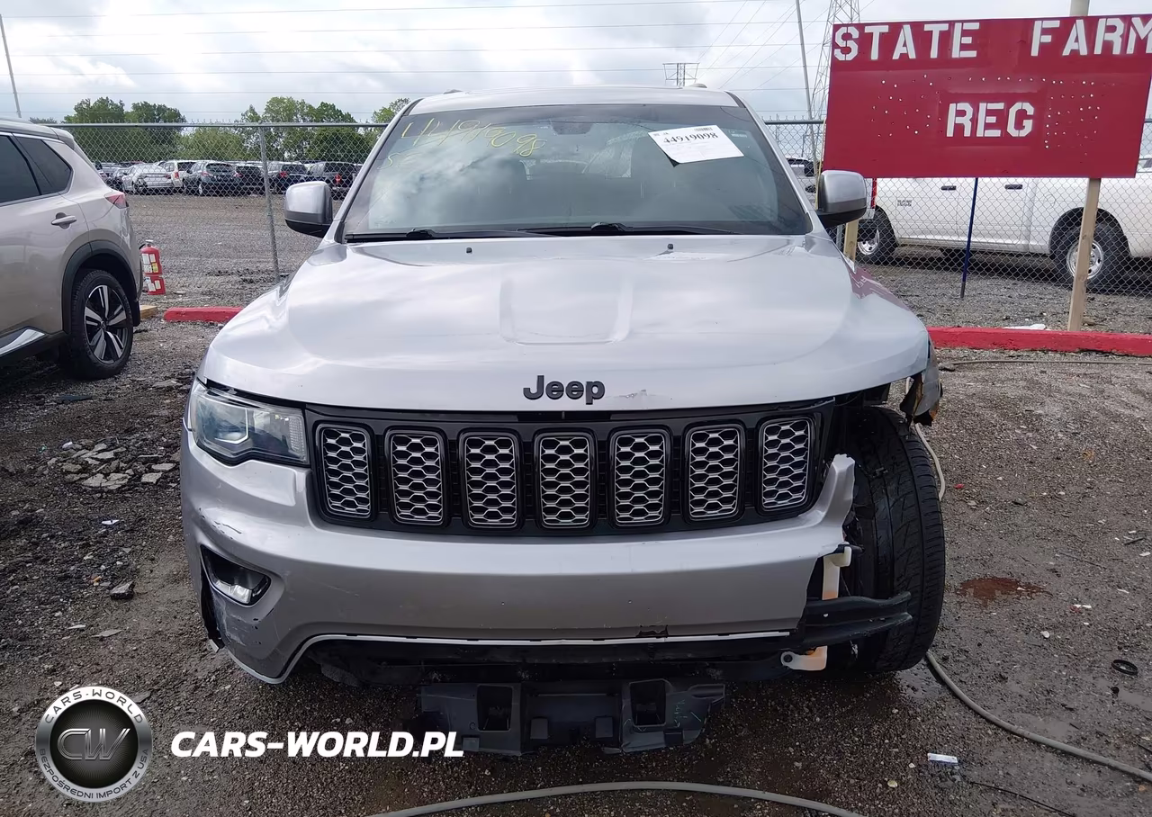 2018 Jeep Grand Cherokee Altitude 4X4 VIN:1C4RJFAG7JC503091 - 13