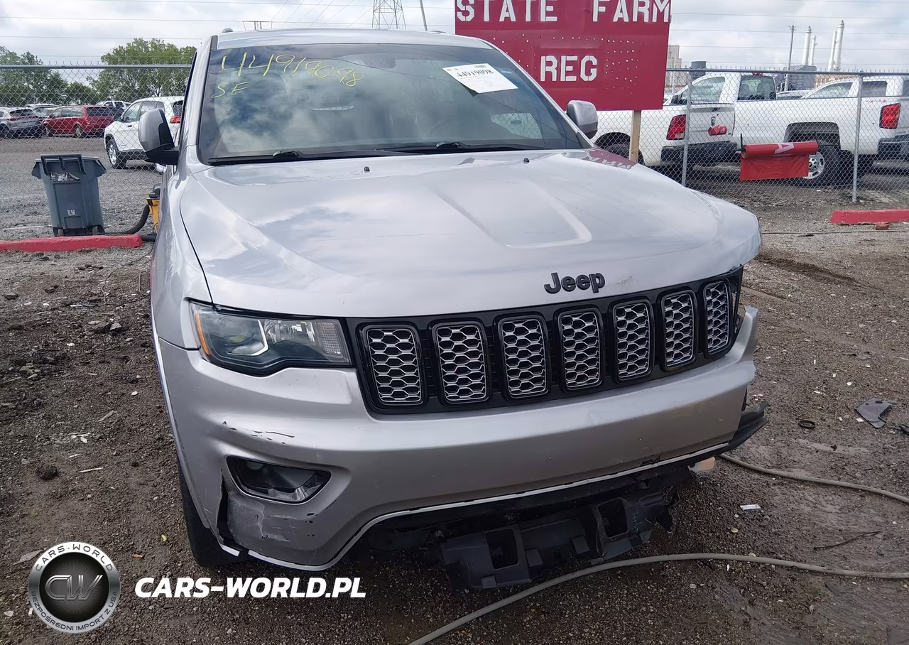 2018 Jeep Grand Cherokee Altitude 4X4 VIN:1C4RJFAG7JC503091 - 6