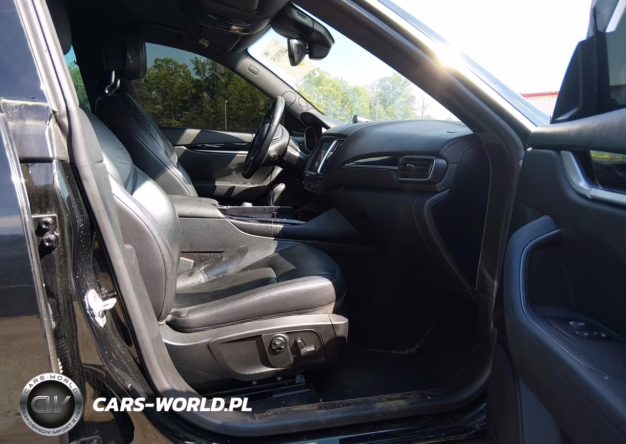 2017 Maserati Levante VIN:ZN661XUA4HX225784 - 5