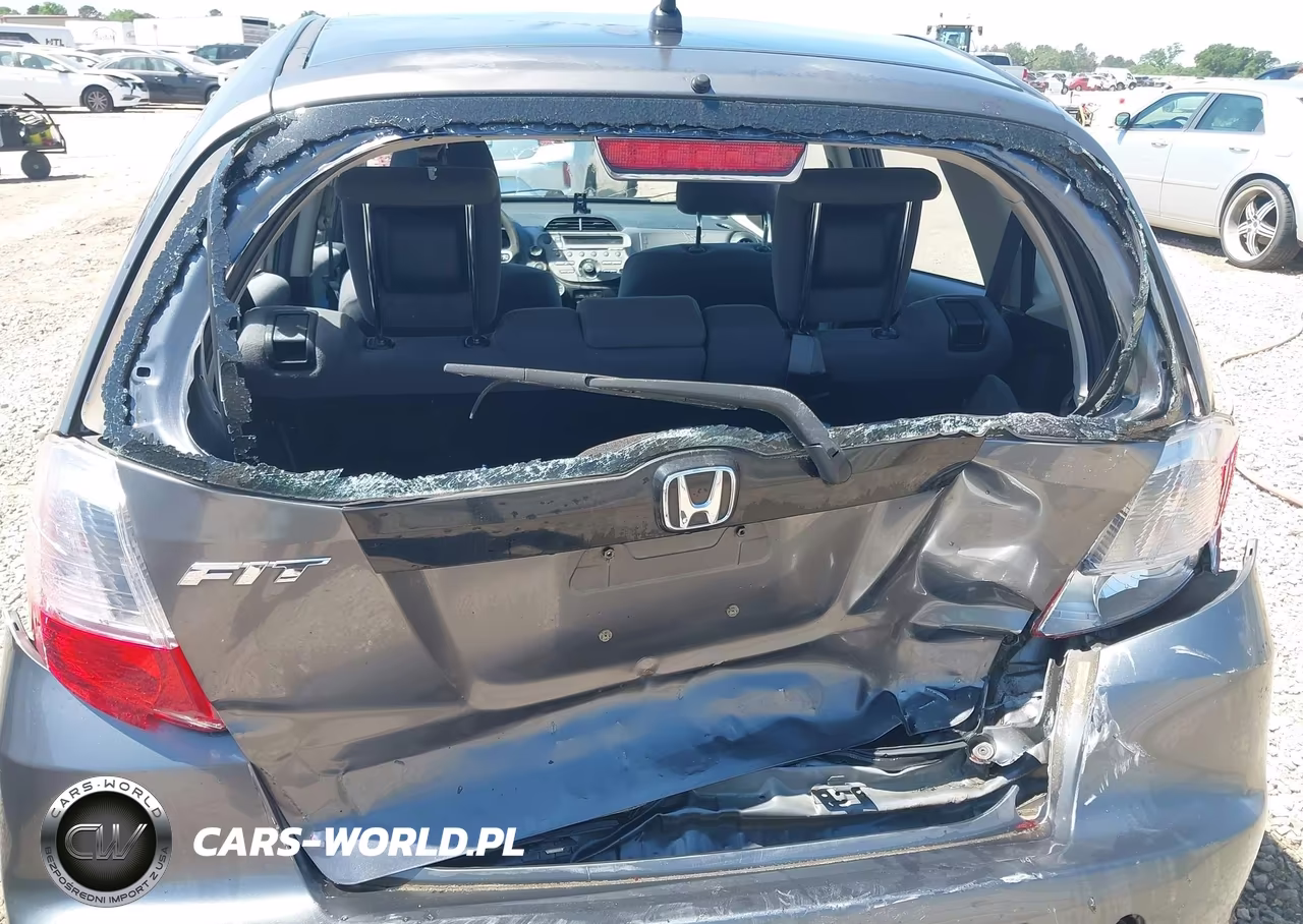 2013 Honda Fit VIN:JHMGE8H33DC028794 - 6