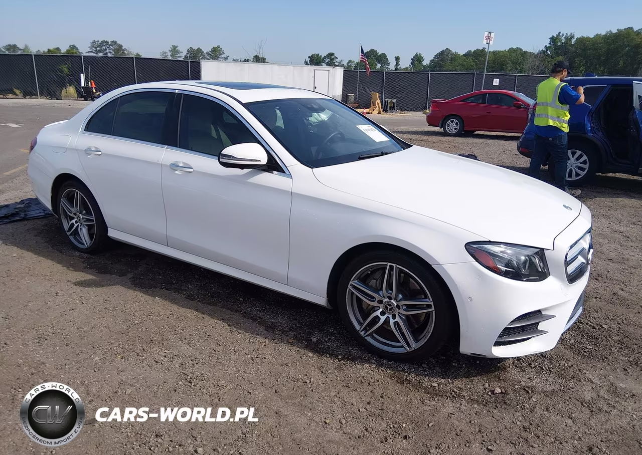 2019 Mercedes-Benz E 300