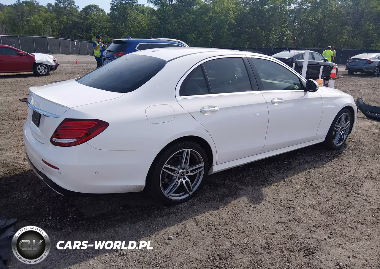 2019 Mercedes-Benz E 300 VIN:WDDZF4JB5KA505984 - 4
