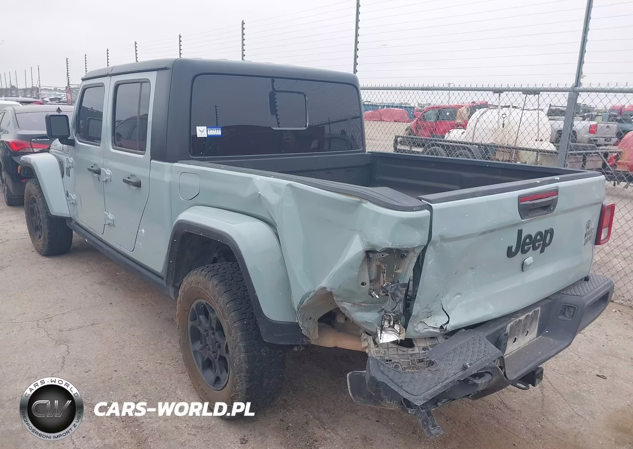 2023 Jeep Gladiator Willys 4X4 VIN:1C6HJTAG0PL545788 - 3