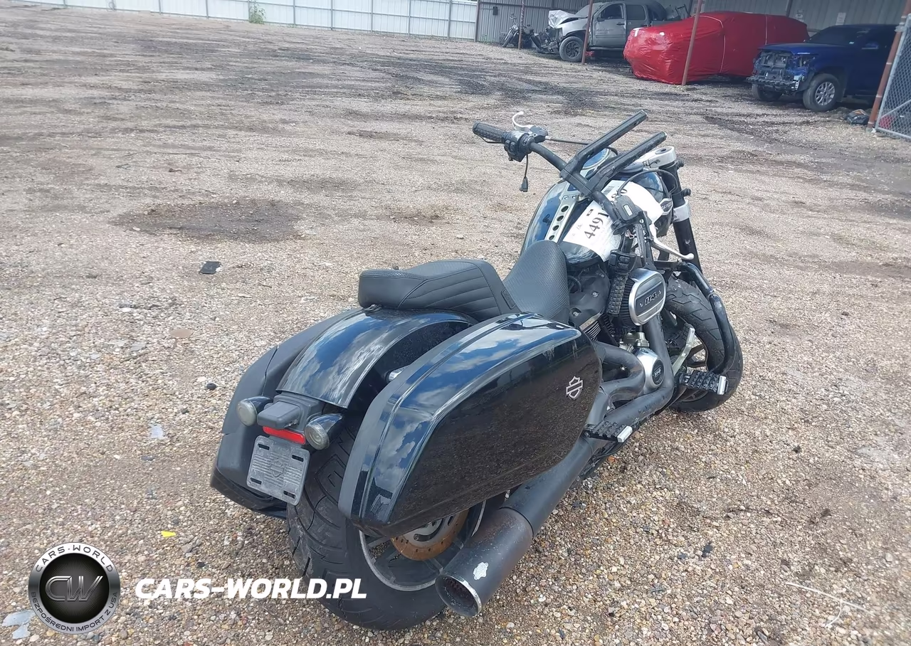 2019 Harley-Davidson Flsb VIN:1HD1YMJ29KB072440 - 4