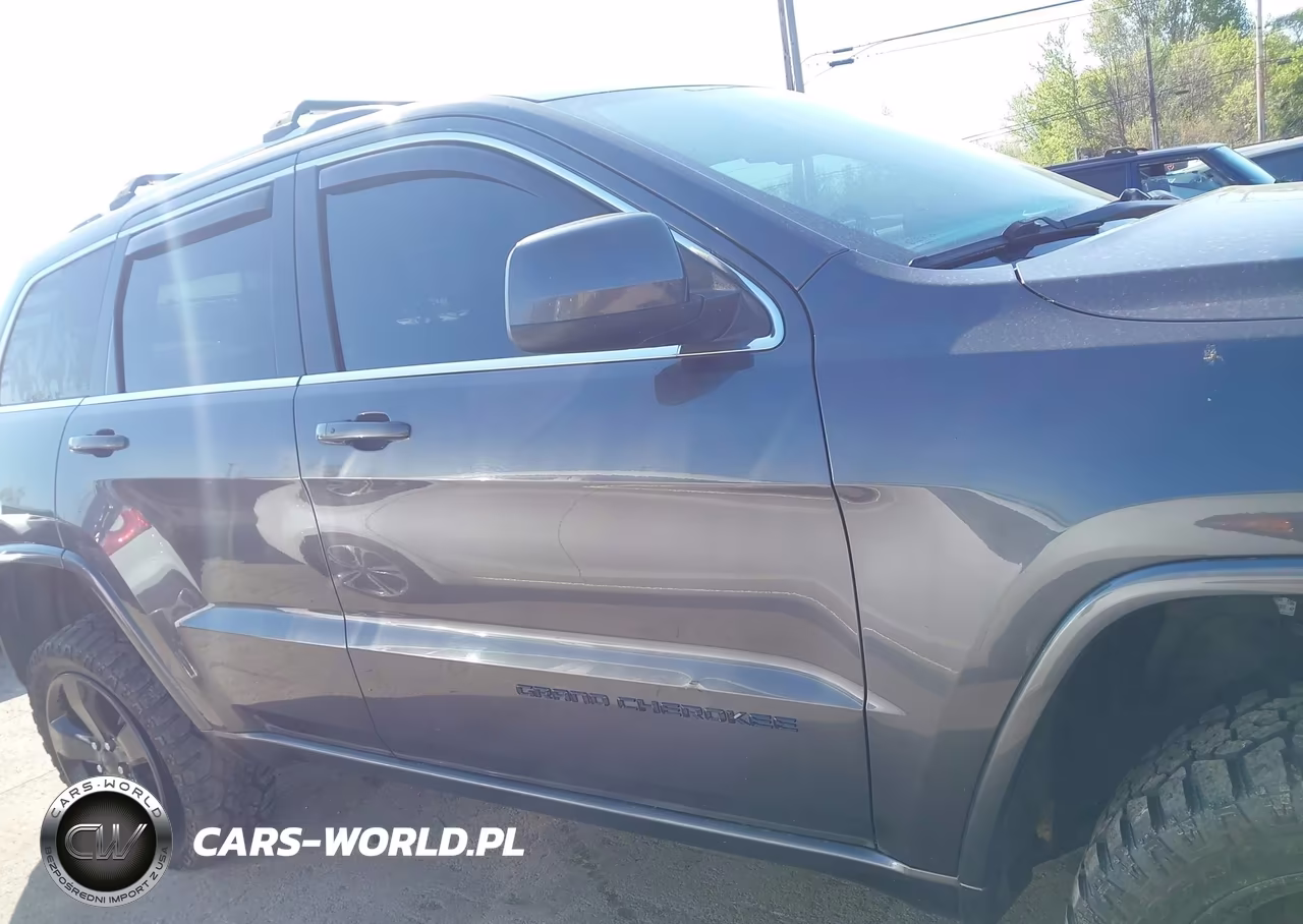 2015 Jeep Grand Cherokee Altitude VIN:1C4RJFAG3FC785253 - 13