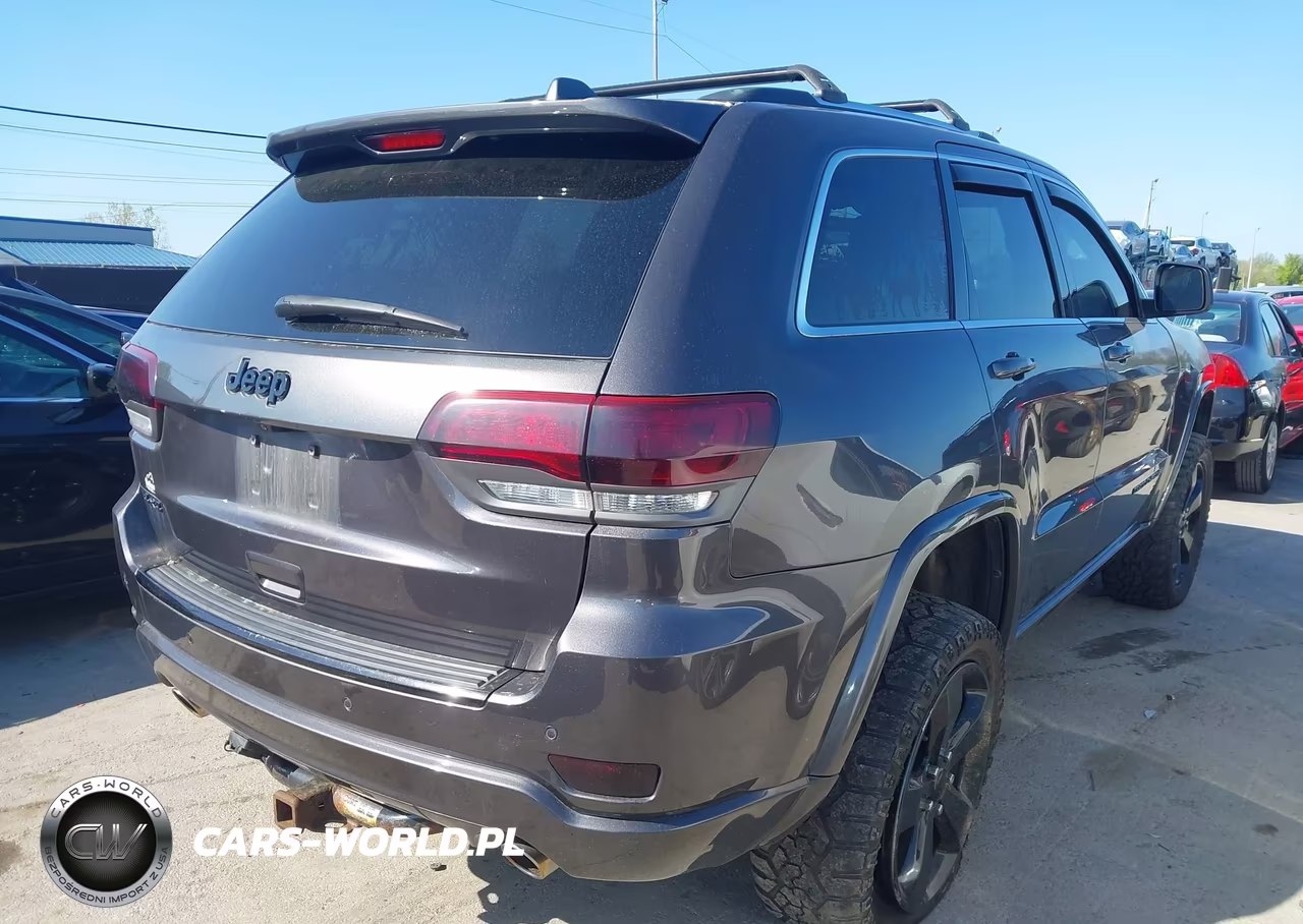 2015 Jeep Grand Cherokee Altitude VIN:1C4RJFAG3FC785253 - 4