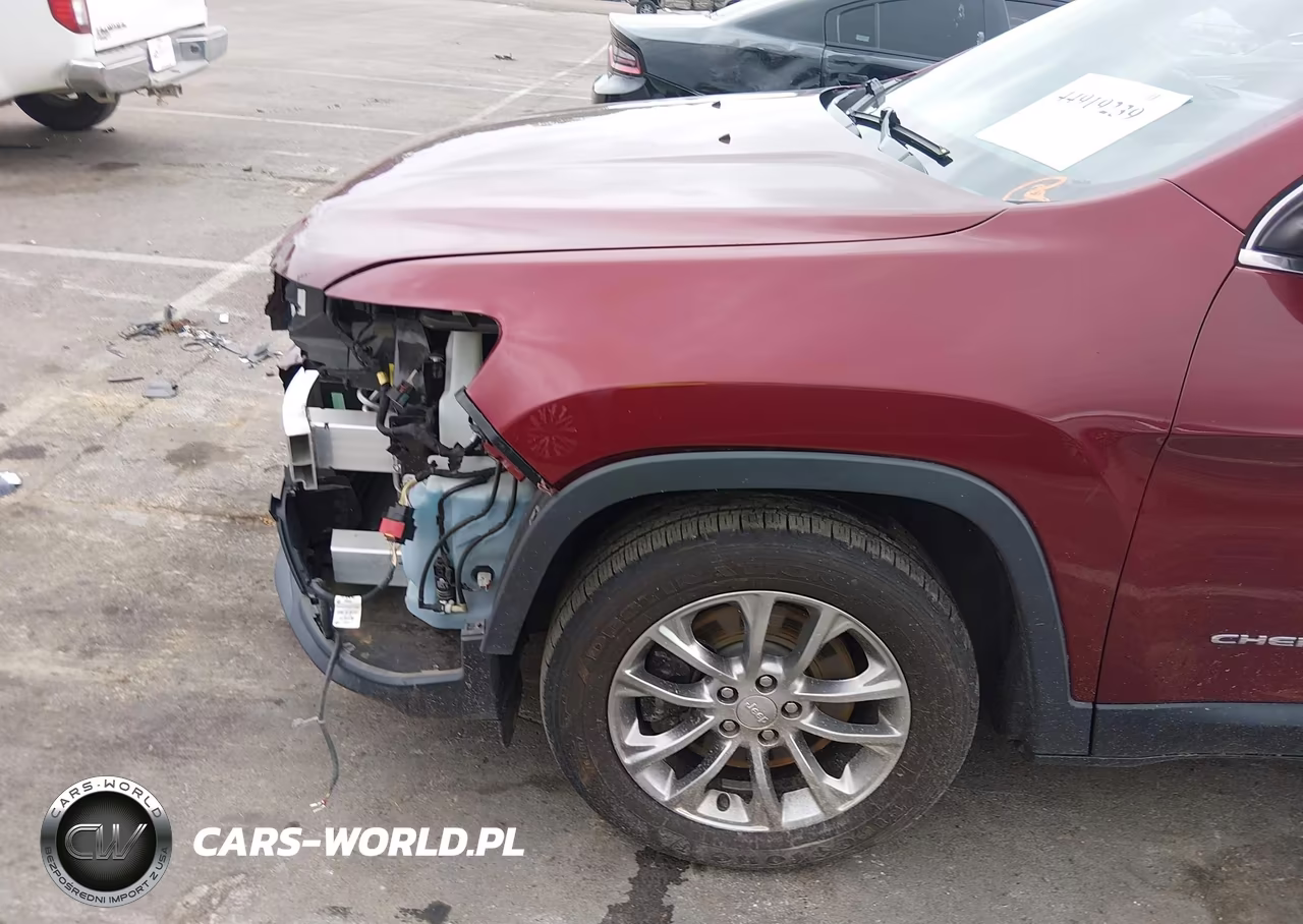 2021 Jeep Cherokee Latitude Plus Fwd VIN:1C4PJLLB6MD211440 - 17
