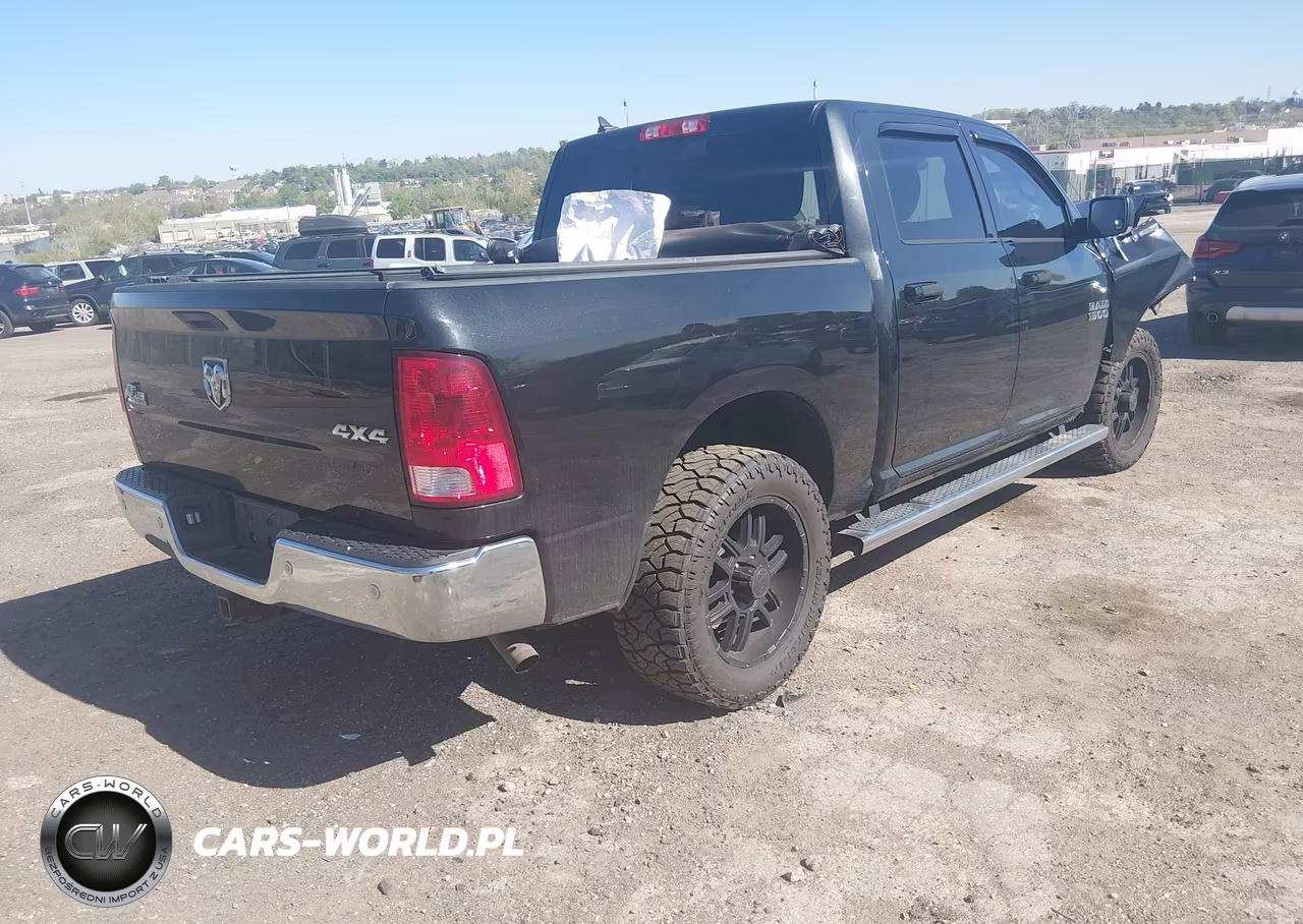 2017 Ram 1500 Big Horn 4X4 5'7 Box VIN:1C6RR7LG8HS538841 - 4