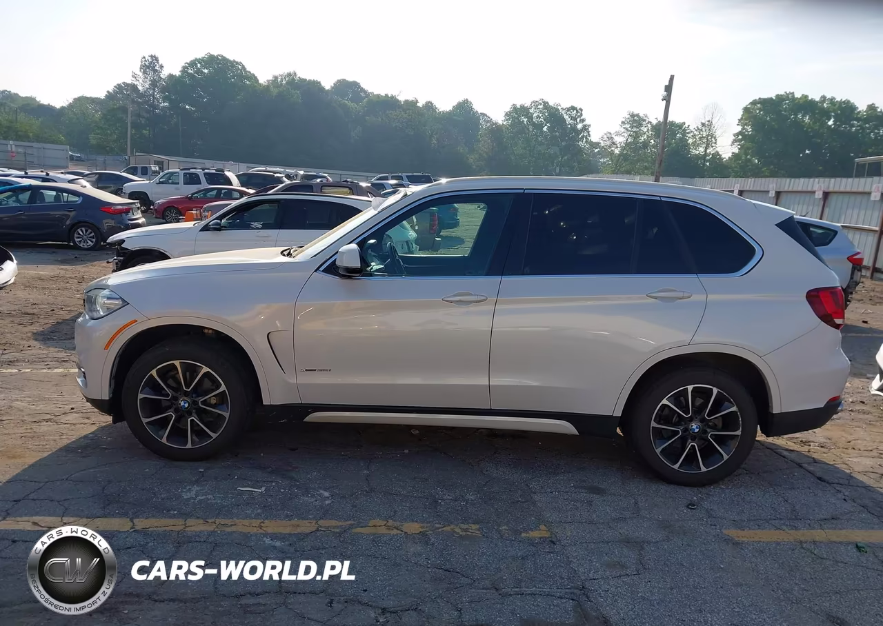 2017 BMW X5 xDrive35I VIN:5UXKR0C59H0U52285 - 14