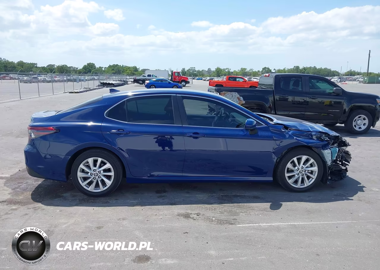 2023 Toyota Camry Le VIN:4T1C11AK5PU150006 - 14
