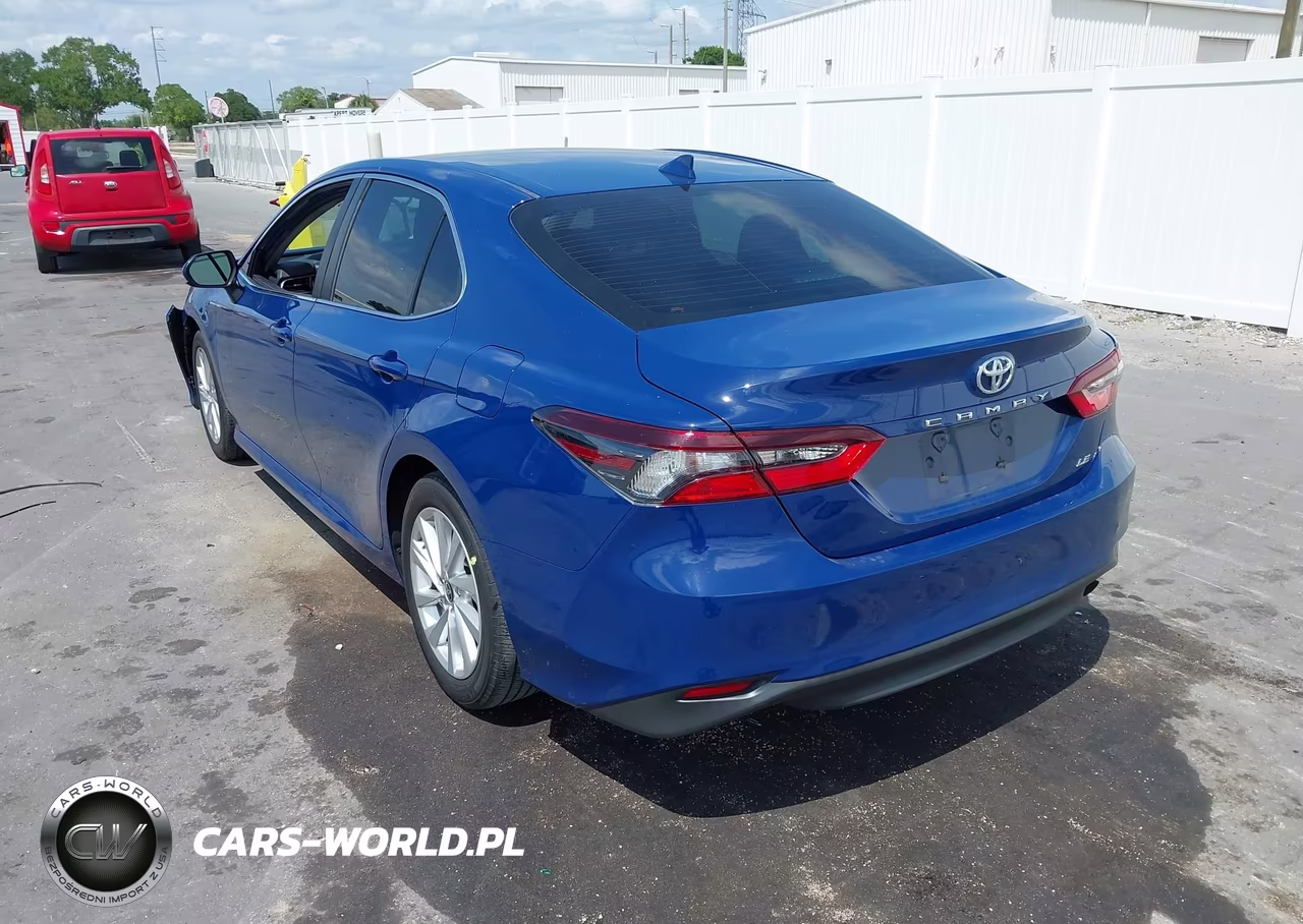2023 Toyota Camry Le VIN:4T1C11AK5PU150006 - 3