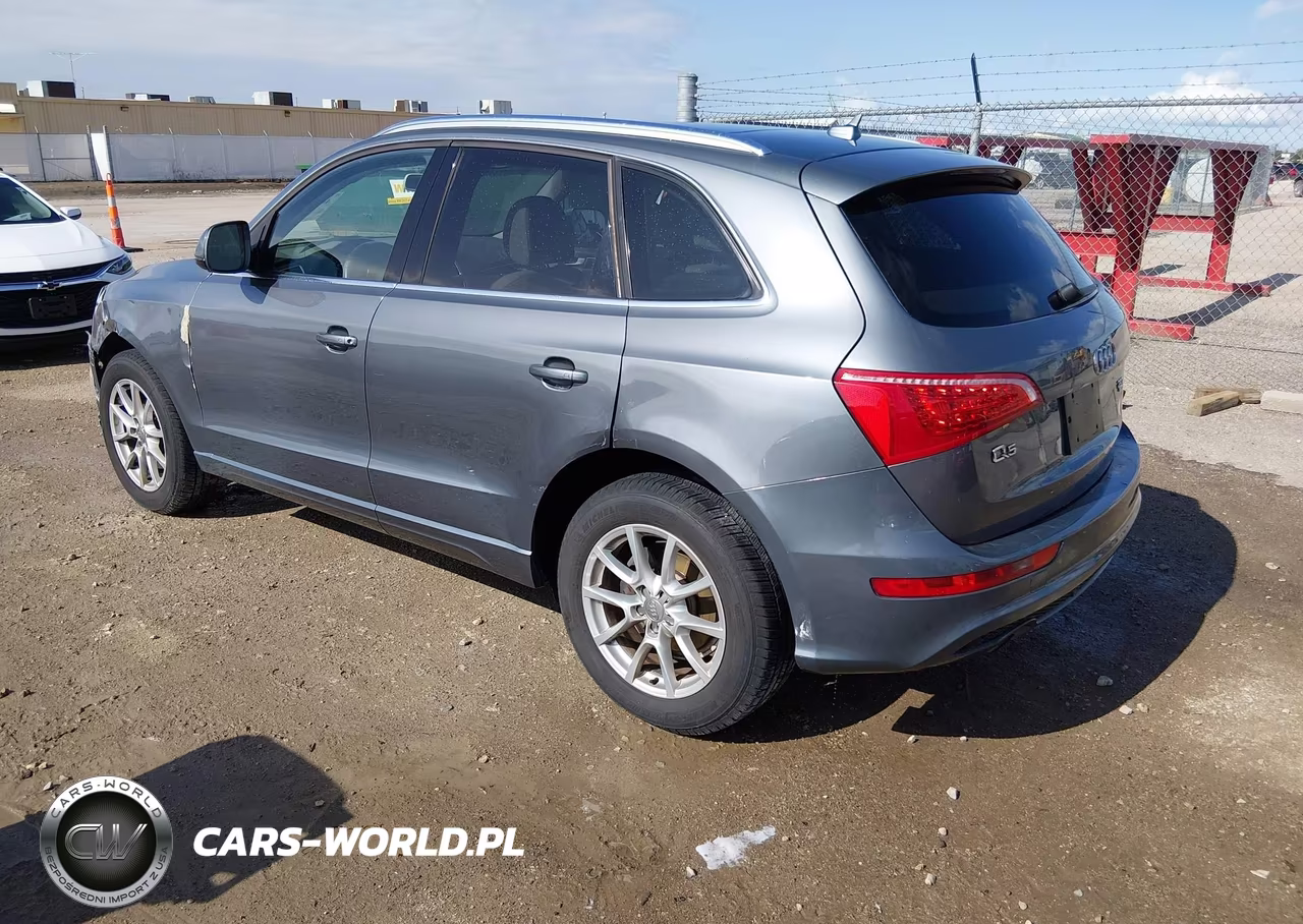 2012 Audi Q5 2.0T Premium VIN:WA1LFAFP1CA066863 - 3