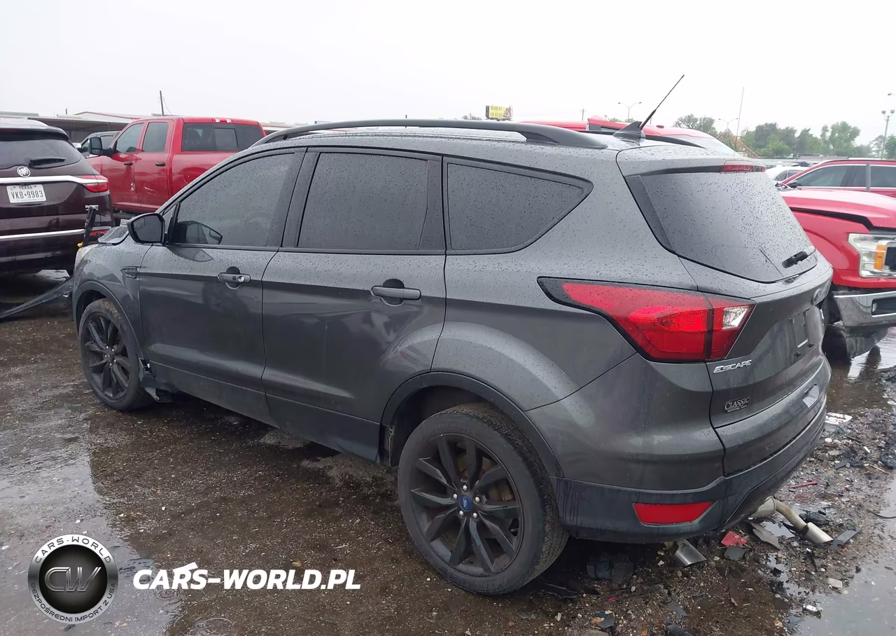 2019 Ford Escape Se VIN:1FMCU0GD3KUC02025 - 3
