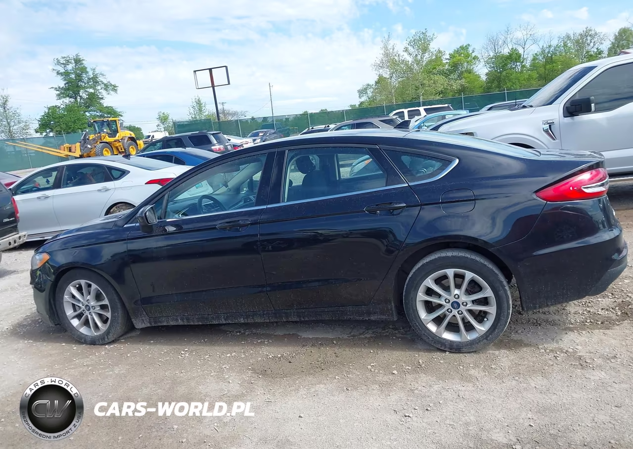 2019 Ford Fusion Se VIN:3FA6P0HD6KR239638 - 14