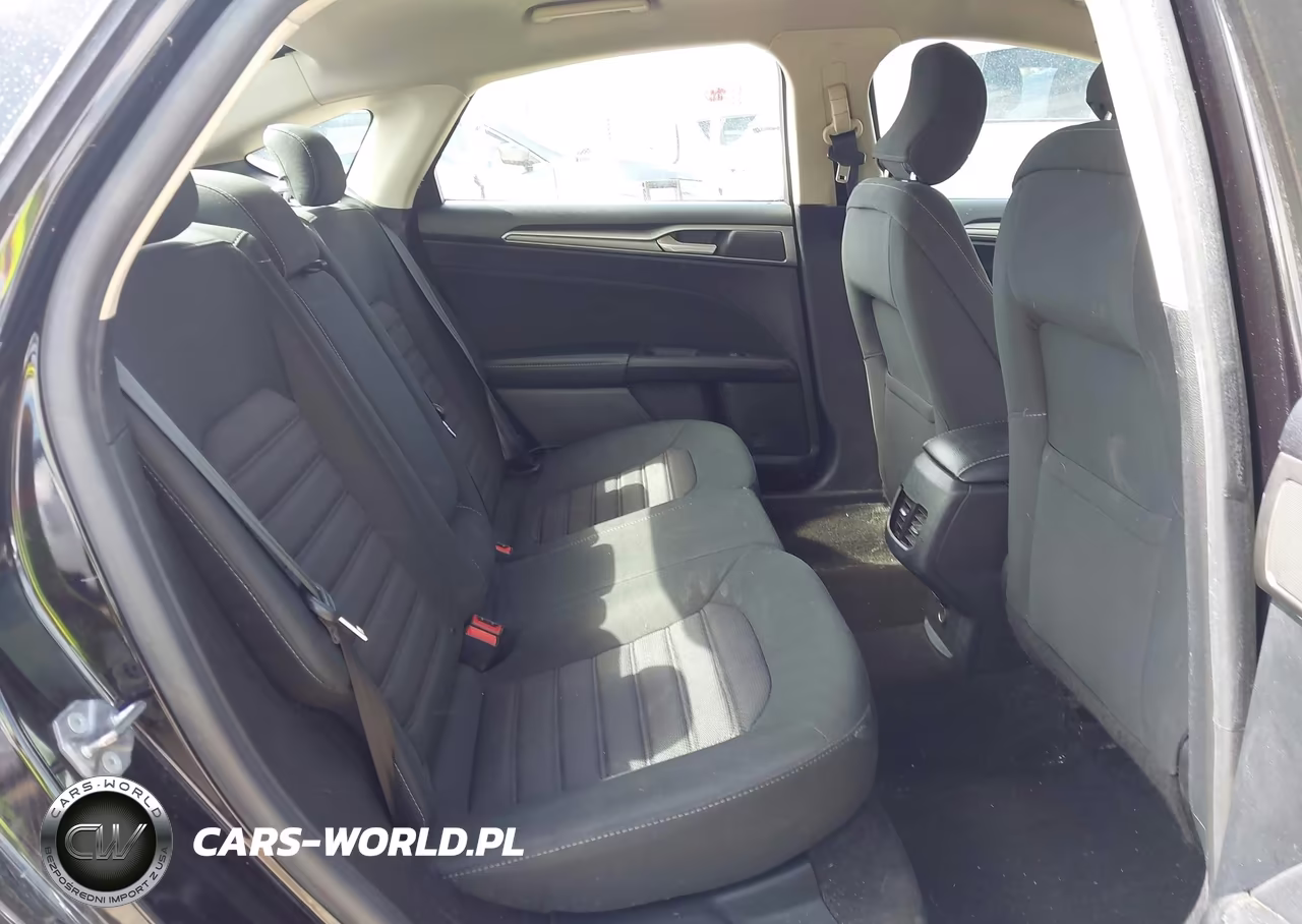 2019 Ford Fusion Se VIN:3FA6P0HD6KR239638 - 8