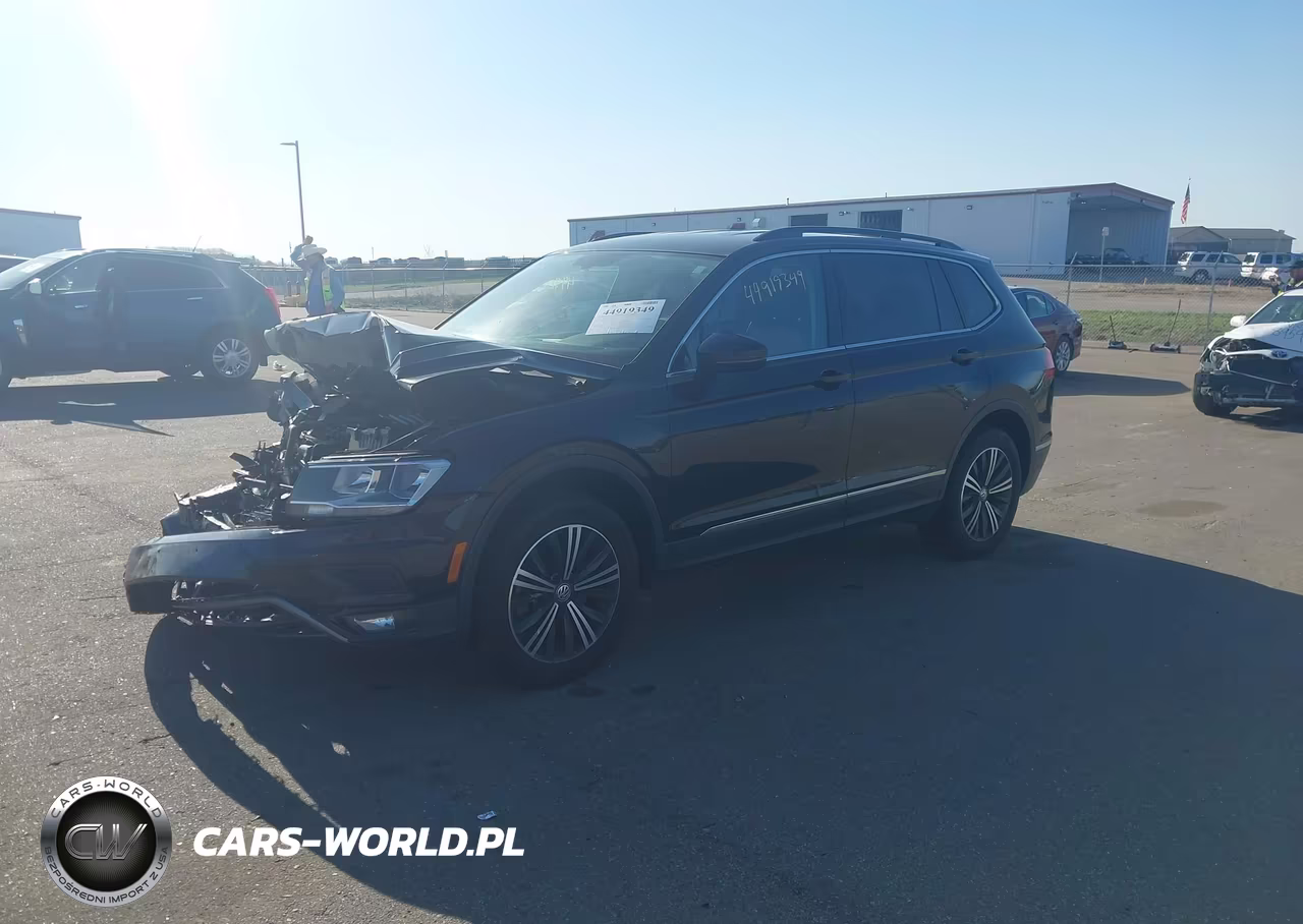 2018 Volkswagen Tiguan 2.0T Se-2.0T Sel VIN:3VV2B7AX3JM037163 - 2