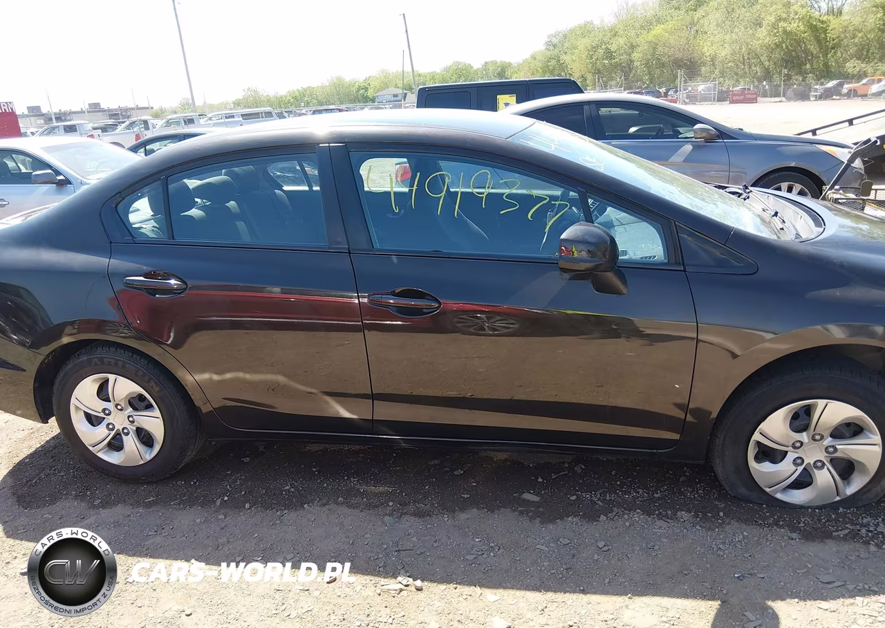 2013 Honda Civic Lx VIN:2HGFB2F5XDH552319 - 13