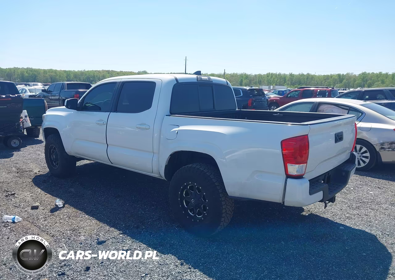 2016 Toyota Tacoma Sr VIN:5TFAX5GN7GX055304 - 3