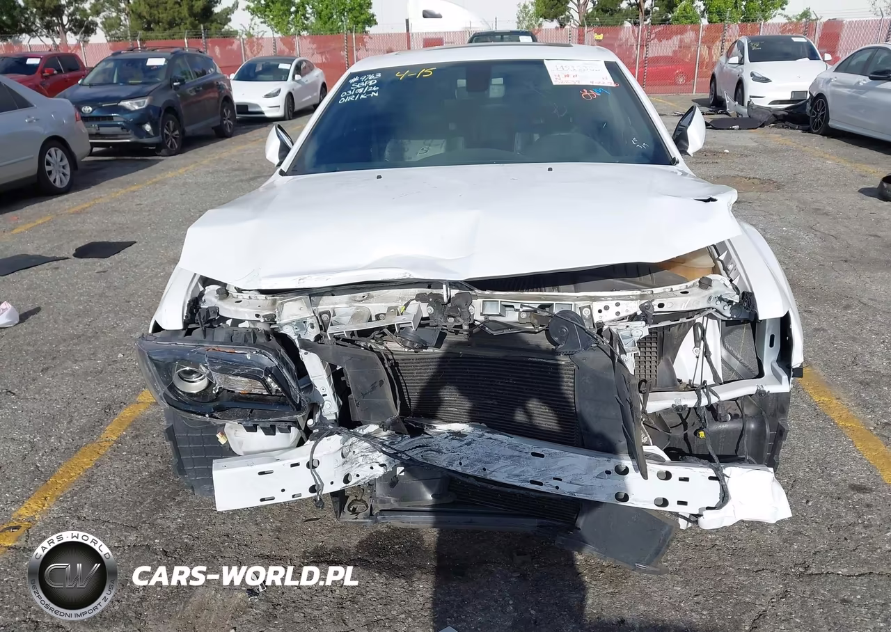 2023 Chrysler 300 300S VIN:2C3CCABG8PH561030 - 18