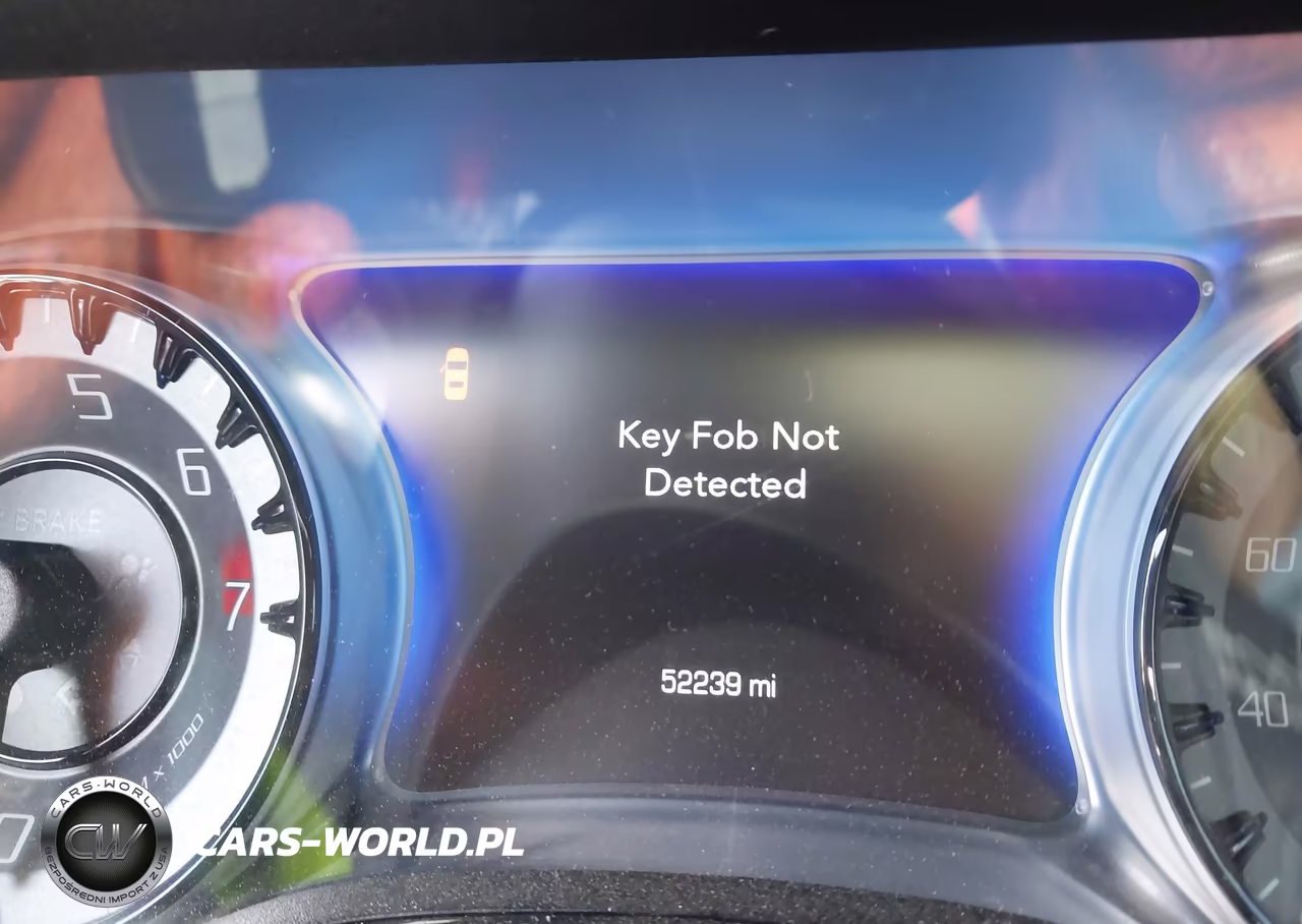 2023 Chrysler 300 300S VIN:2C3CCABG8PH561030 - 21