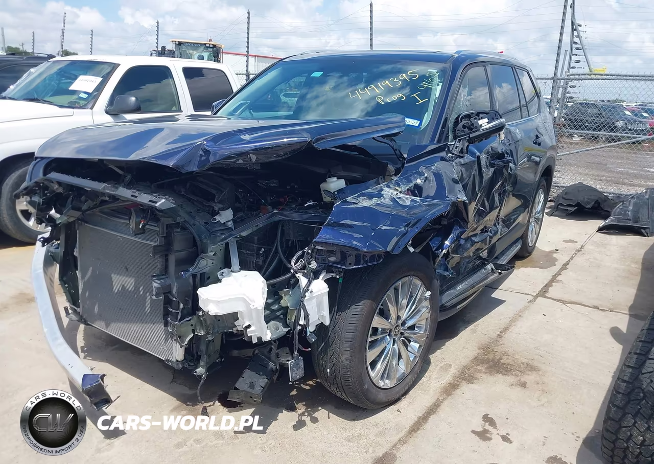 2025 Toyota Grand Highlander Platinum VIN:5TDAAAB57SS079165 - 2