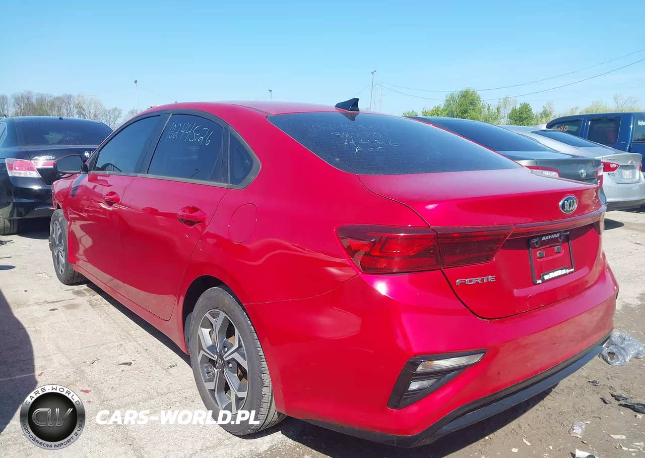 2021 Kia Forte Lxs VIN:3KPF24AD8ME387701 - 3