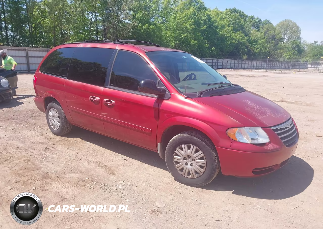 2007 Chrysler Town & Country Lx