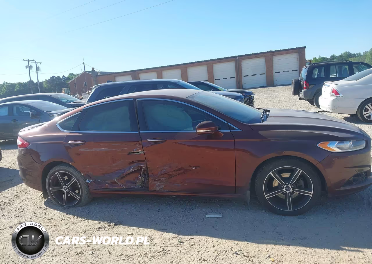 2016 Ford Fusion Titanium VIN:3FA6P0D9XGR306475 - 13