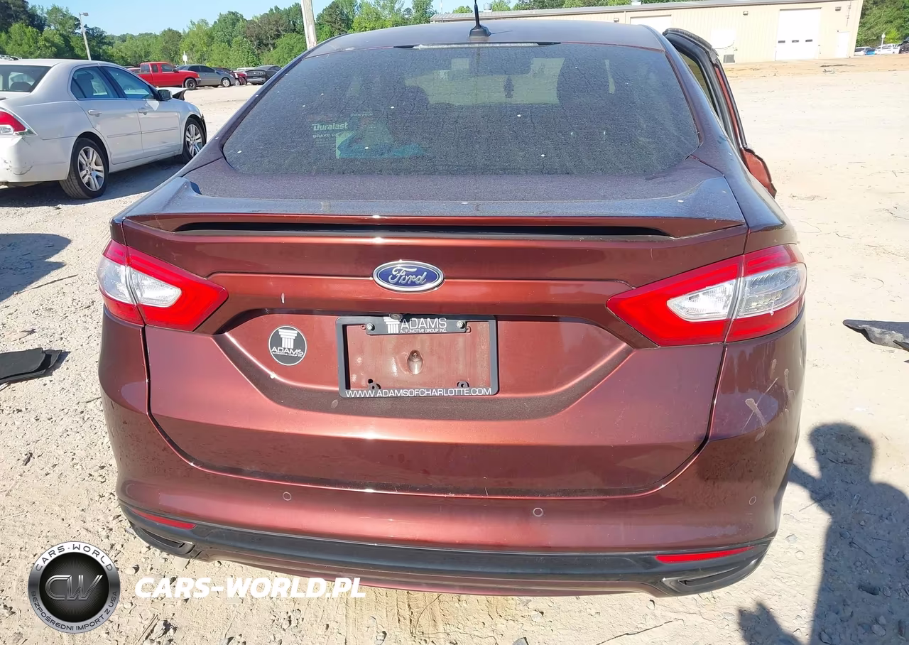2016 Ford Fusion Titanium VIN:3FA6P0D9XGR306475 - 16
