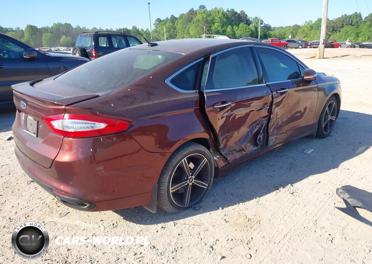 2016 Ford Fusion Titanium VIN:3FA6P0D9XGR306475 - 4